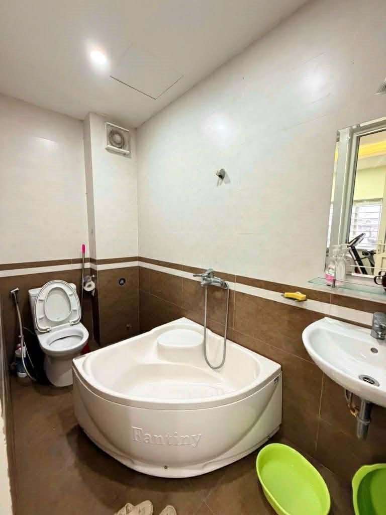 NHÀ ĐẸP GẦN VINCOM PHẠM NGỌC THẠCH 42m2 x 5T_NGÕ NÔNG GẦN PHỐ_2 MẶT THOÁNG_hơn 13 tỷ